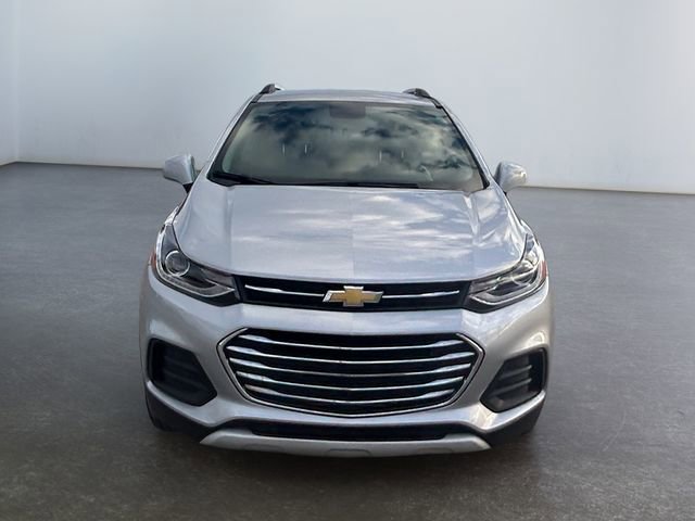 Used 2022 Chevrolet Trax LT w/ Driver Confidence Package AWD/4WD image 8