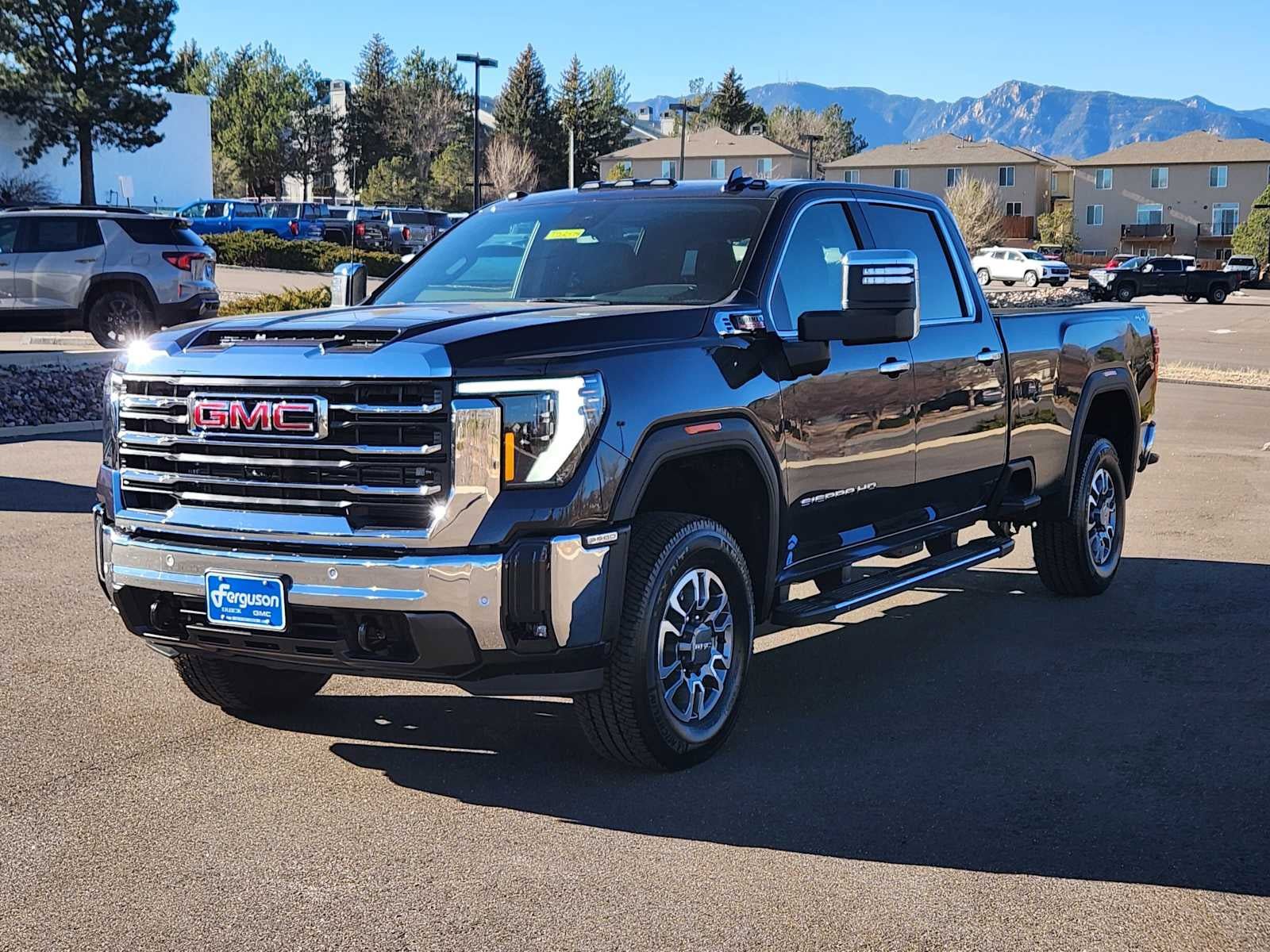 New 2026 GMC Sierra 3500 SLT w/ SLT Convenience Package AWD/4WD image 4