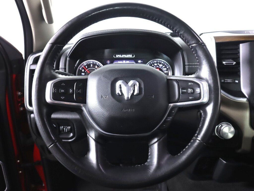 Used 2022 RAM 1500 Laramie AWD/4WD image 12
