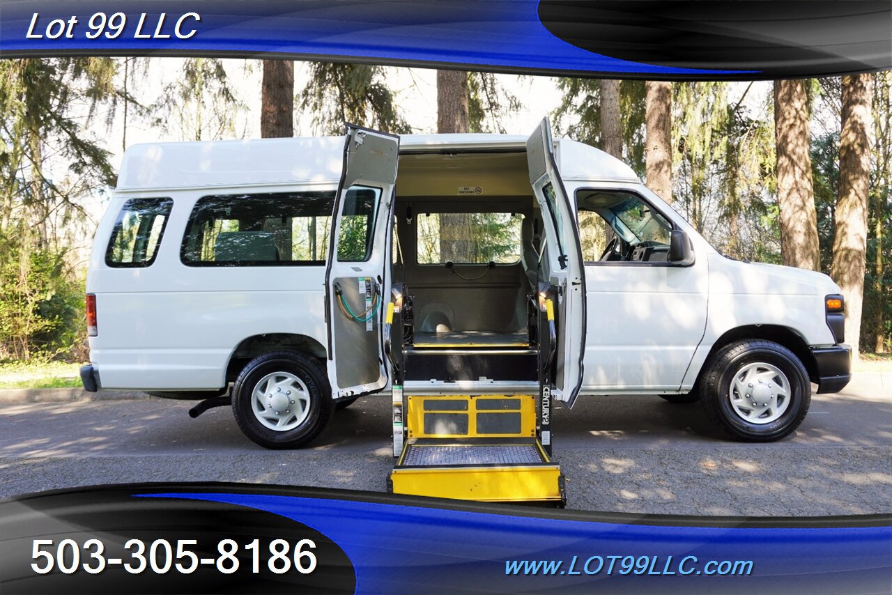 Used 2009 Ford E-350 and Econoline 350 Extended Super Duty image 1
