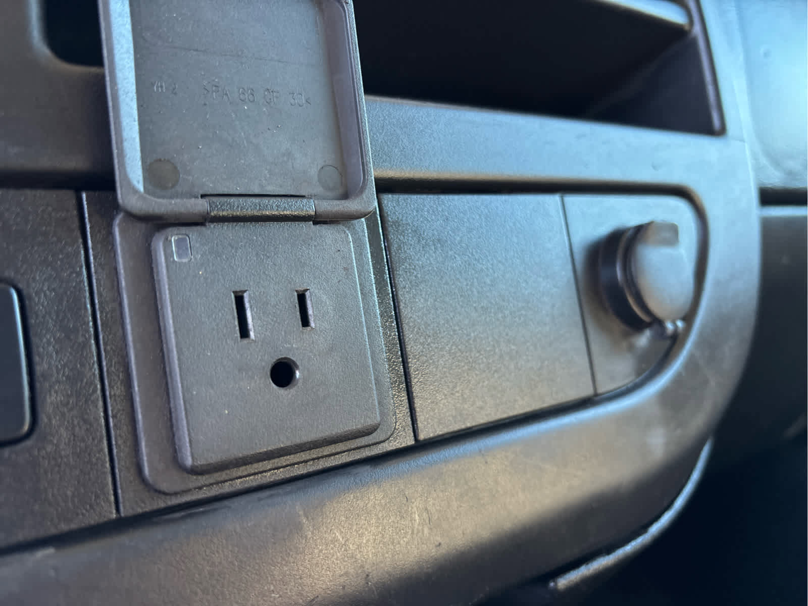 Used 2019 Chevrolet Express 3500 LT w/ LT Preferred Equipment Group image 17