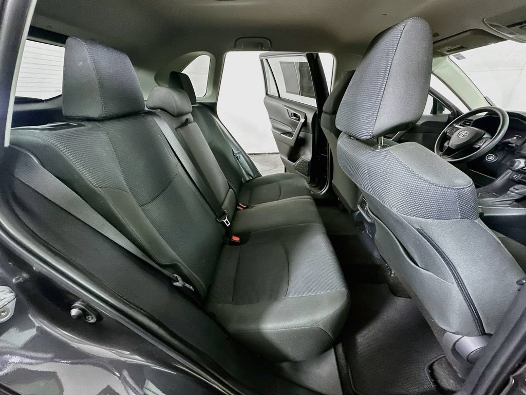 Used 2024 Toyota RAV4 LE FWD image 11