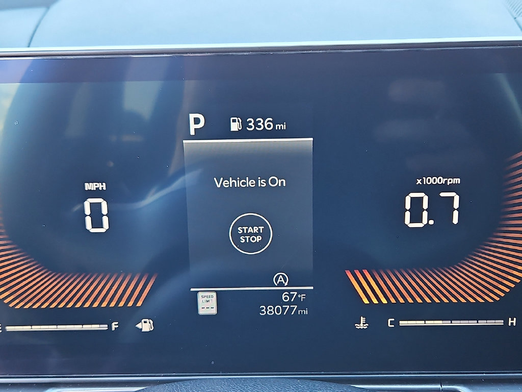 Certified 2024 Kia Sorento S FWD image 22