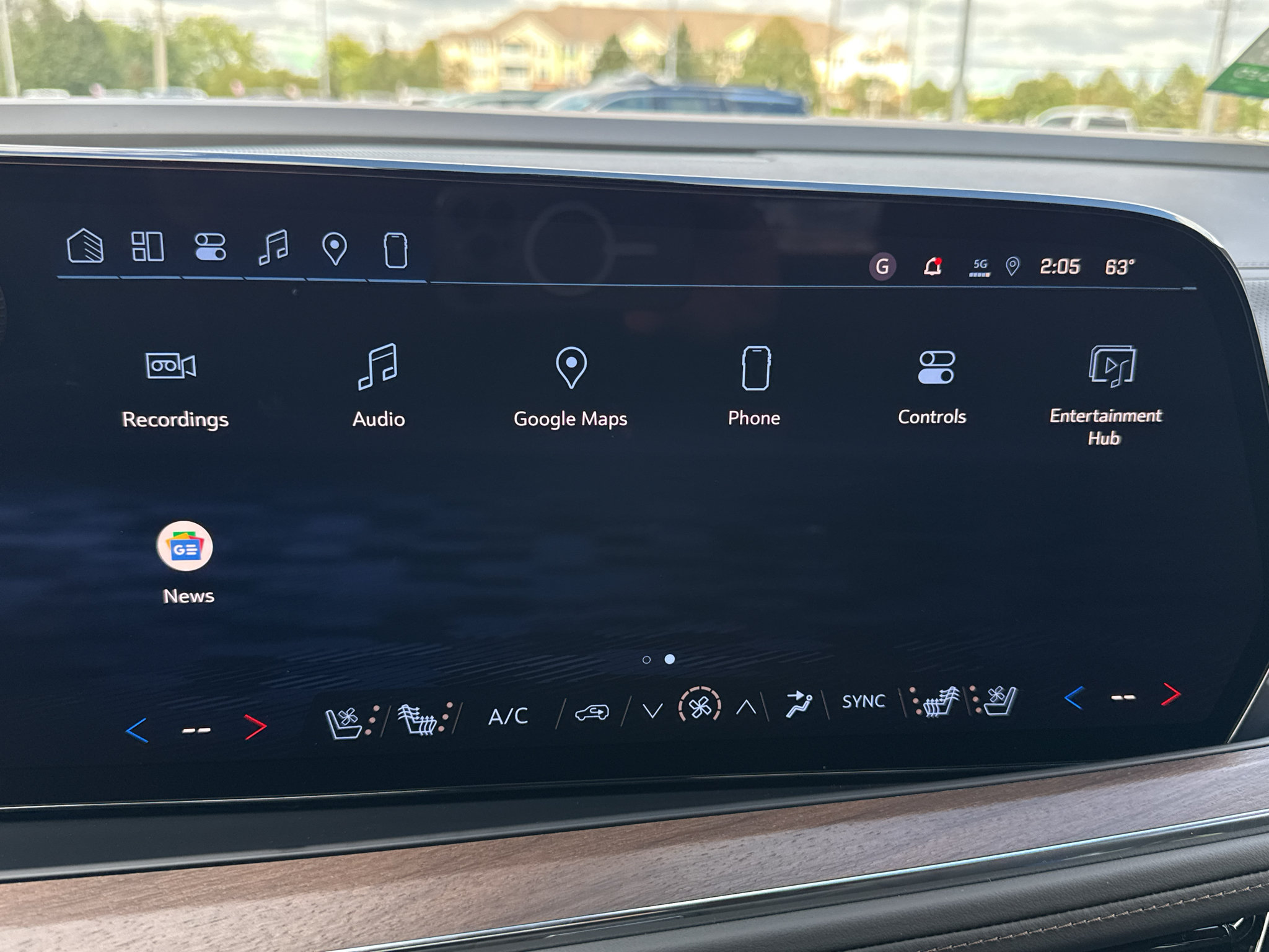 New 2026 Chevrolet Suburban High Country AWD/4WD image 35