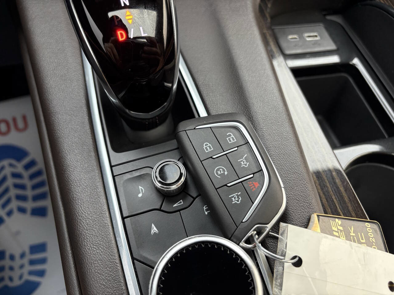 Used 2021 Cadillac Escalade ESV Premium Luxury image 63