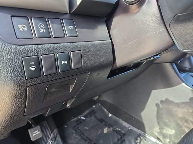 Used 2018 Toyota Highlander Limited w/ Protection Package #3 AWD/4WD image 30