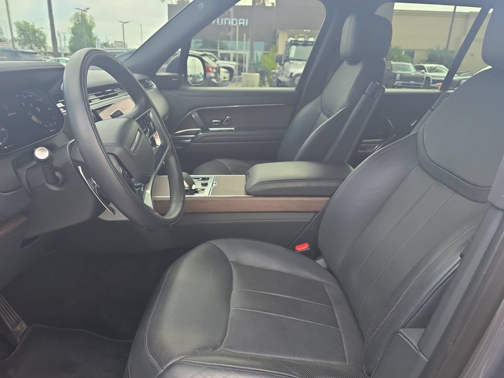 Used 2023 Land Rover Range Rover SE AWD/4WD image 9