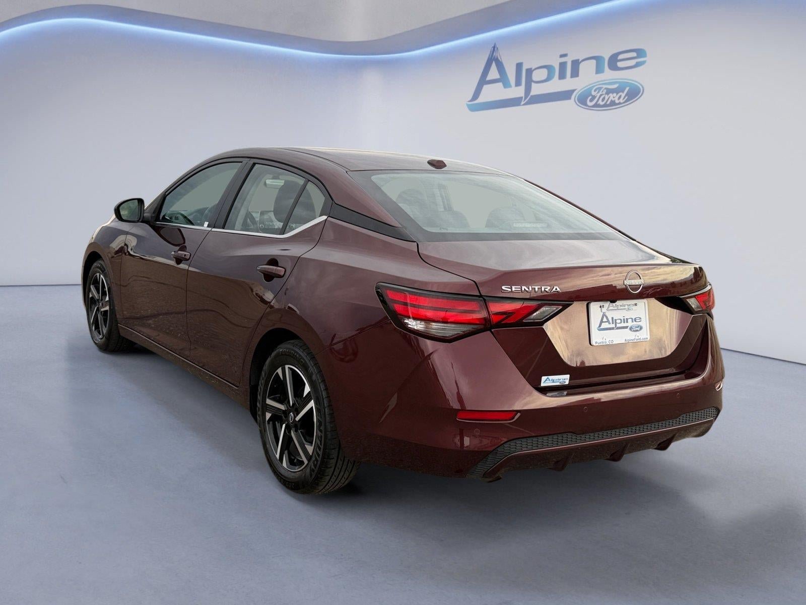 Used 2025 Nissan Sentra SV FWD image 3