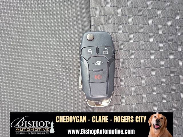 Used 2023 Ford Transit 350 XLT RWD image 19