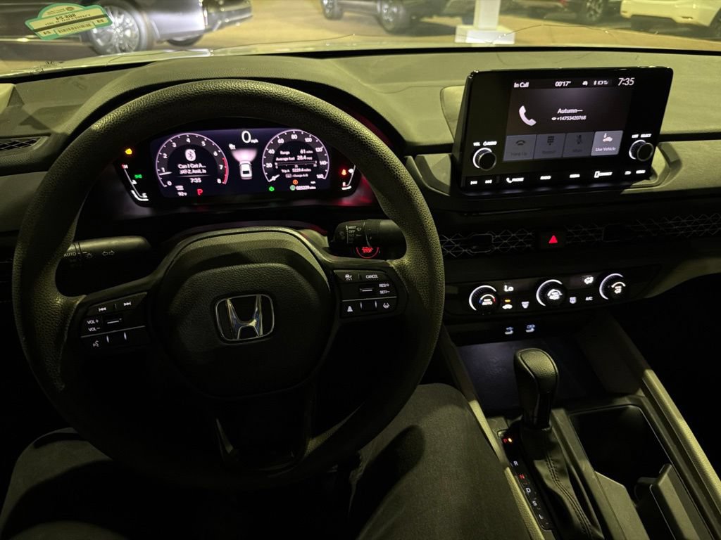 Used 2023 Honda Accord LX image 11