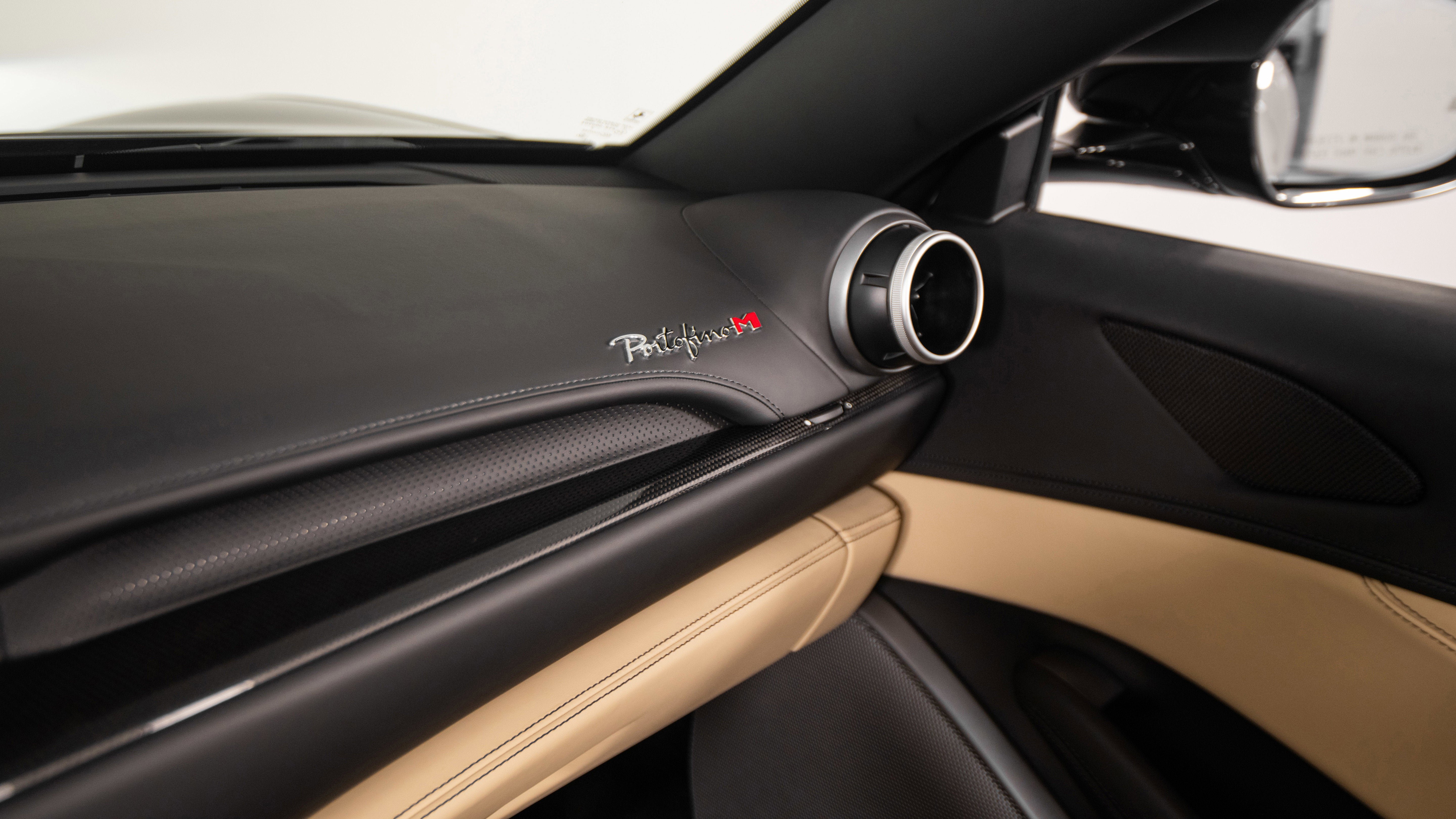 Certified 2022 Ferrari Portofino M image 47