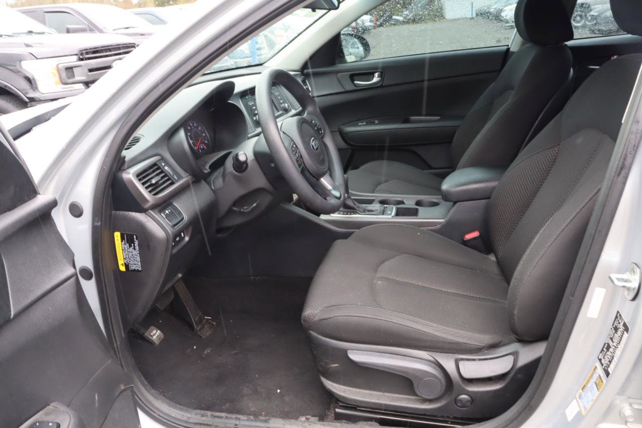Used 2016 Kia Optima LX image 6