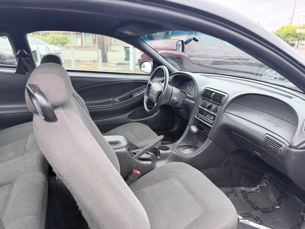 Used 2000 Ford Mustang Coupe RWD image 19
