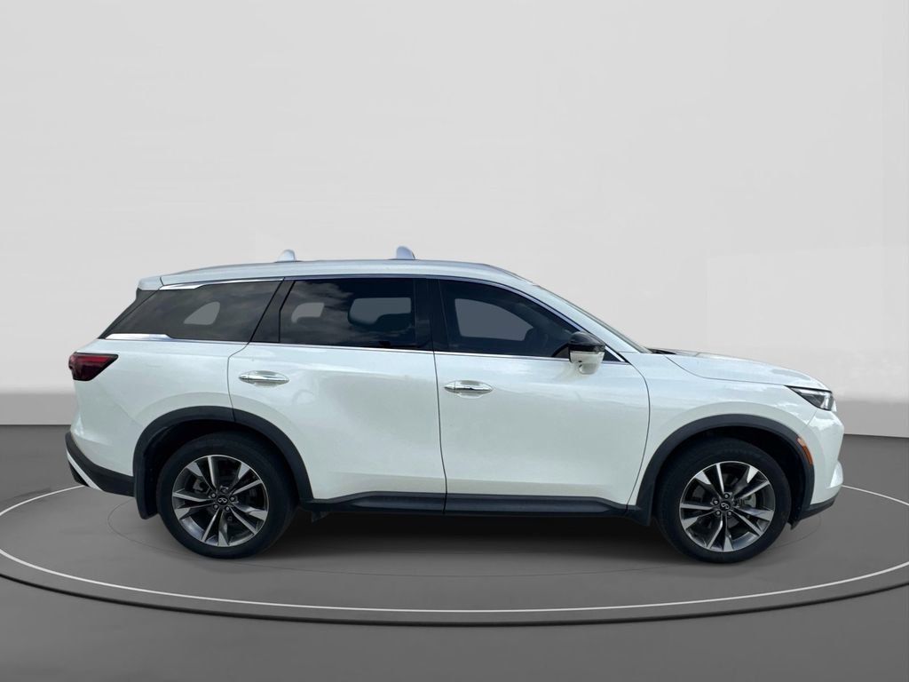 Used 2023 INFINITI QX60 Luxe w/ Cargo Package FWD image 5