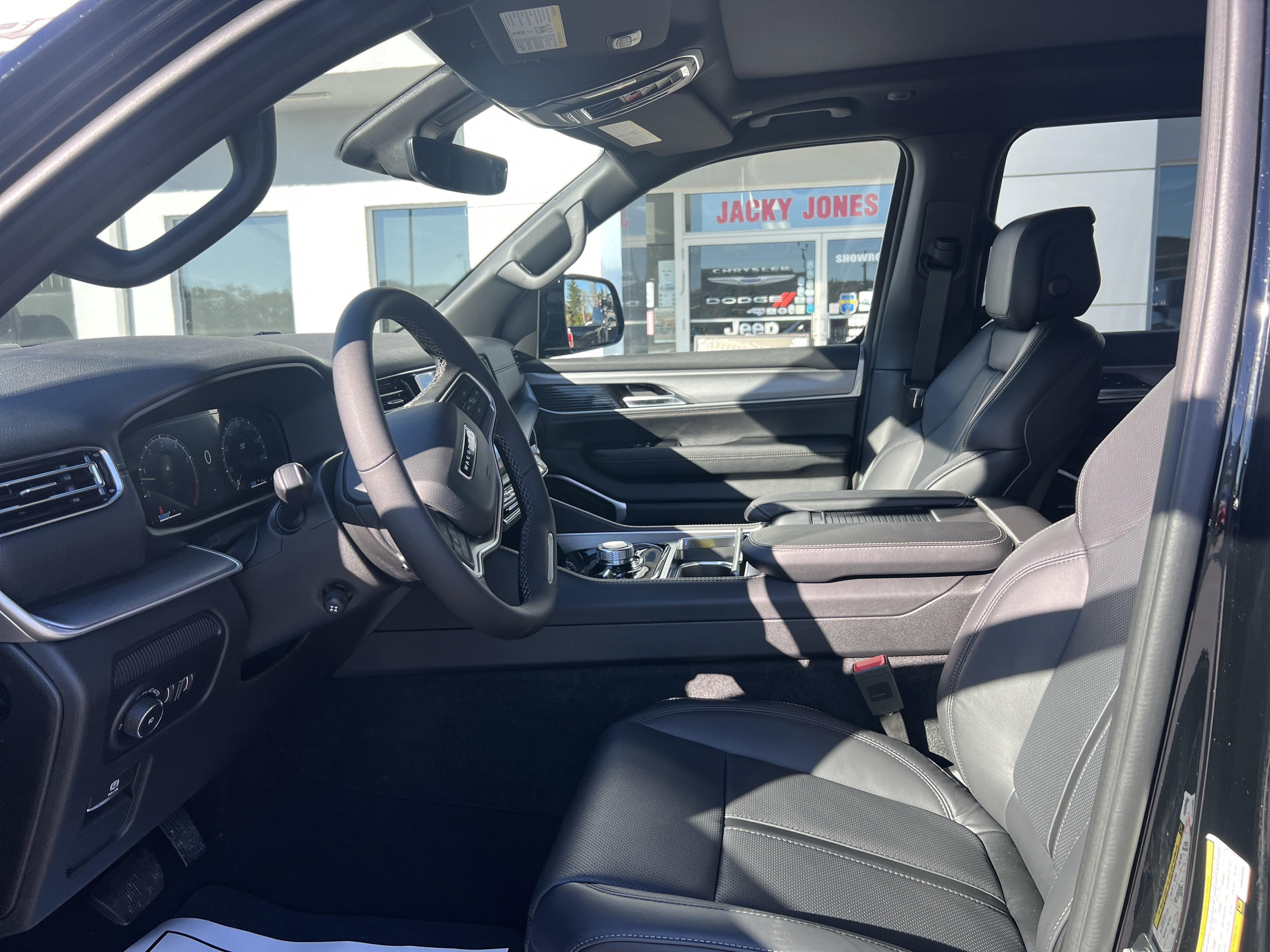 New 2025 Jeep Wagoneer Series II image 20