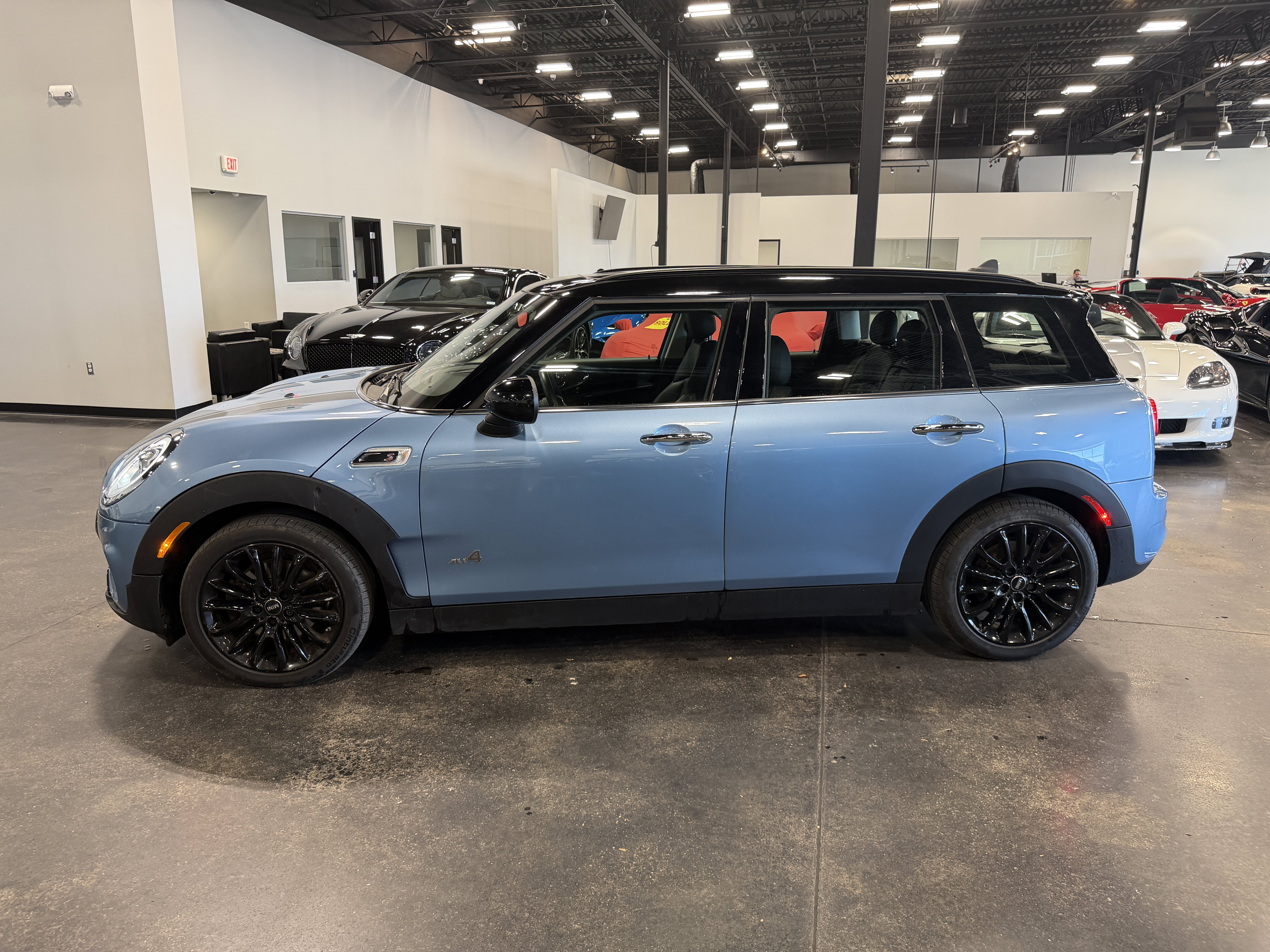 Used 2017 MINI Cooper Clubman S AWD/4WD image 4