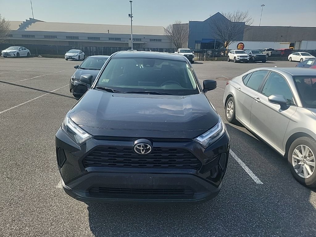 Used 2024 Toyota RAV4 LE image 15