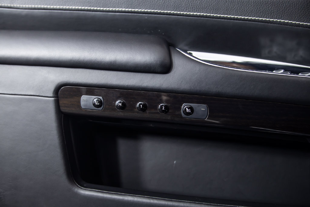 Used 2019 Rolls-Royce Ghost RWD image 51