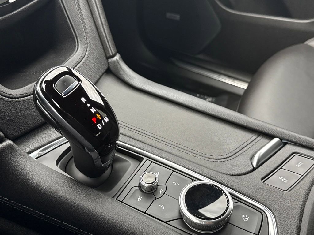 Certified 2023 Cadillac XT5 Luxury image 11