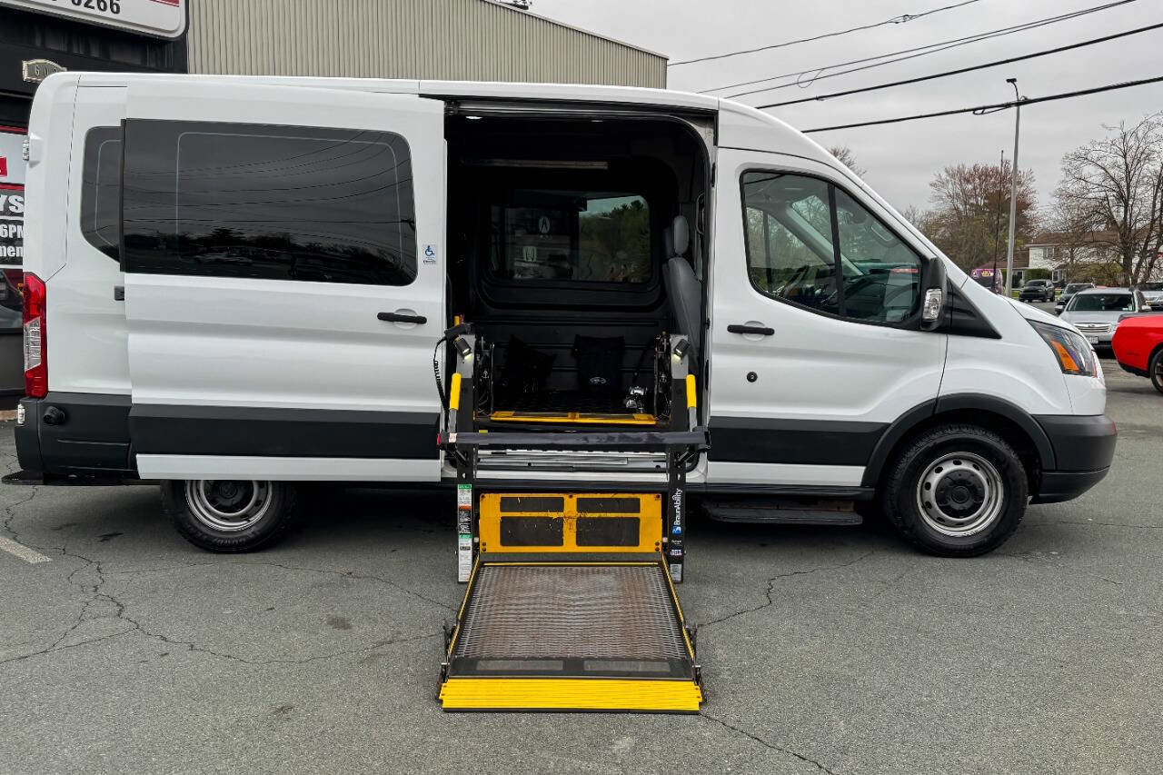 Used 2016 Ford Transit 250 148 Medium Roof RWD image 4