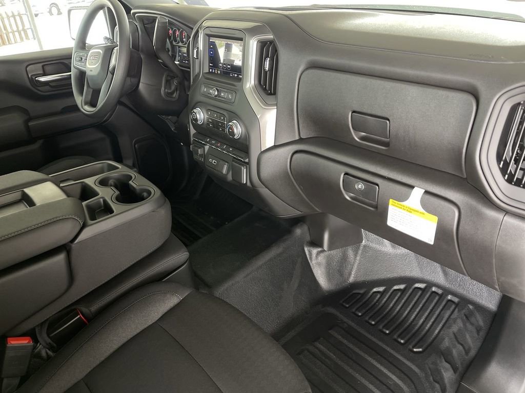 New 2026 GMC Sierra 2500 Pro w/ Convenience Package image 25