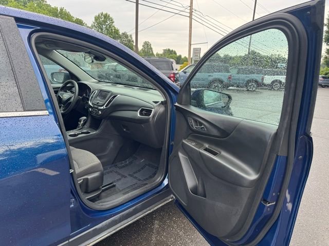 Used 2022 Chevrolet Equinox LT AWD/4WD image 16