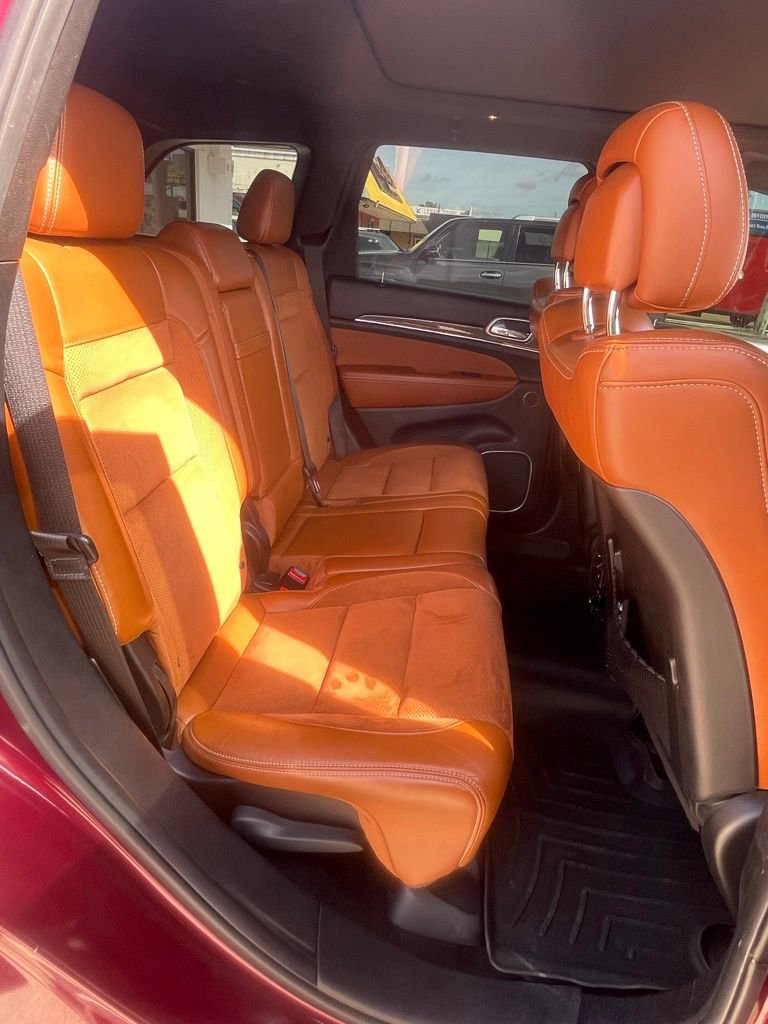 Used 2017 Jeep Grand Cherokee SRT image 11