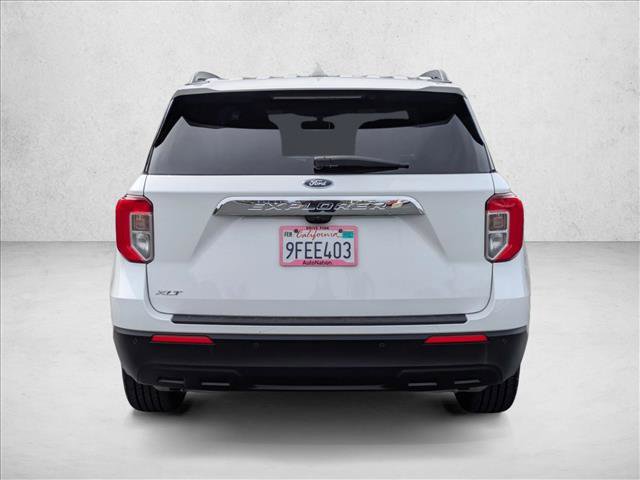 Used 2022 Ford Explorer XLT image 7