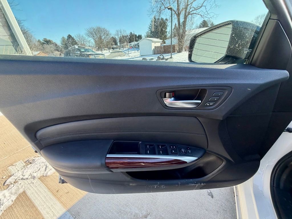 Used 2015 Acura TLX image 20