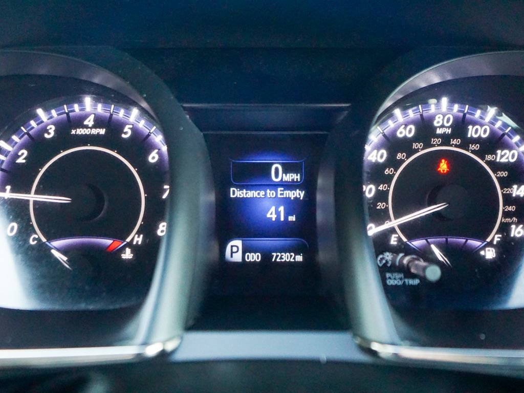 Used 2017 Toyota Avalon Touring image 22