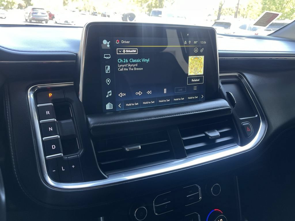 Certified 2022 Chevrolet Tahoe LT w/ Luxury Package AWD/4WD image 13