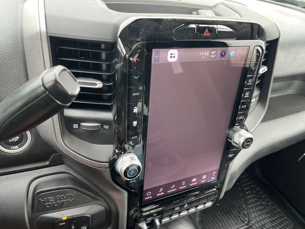 Used 2025 RAM 3500 Tradesman image 32