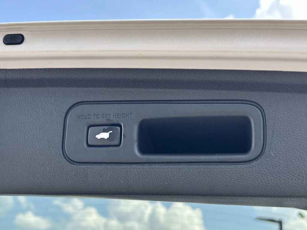 Used 2025 Honda Odyssey Sport-L image 16