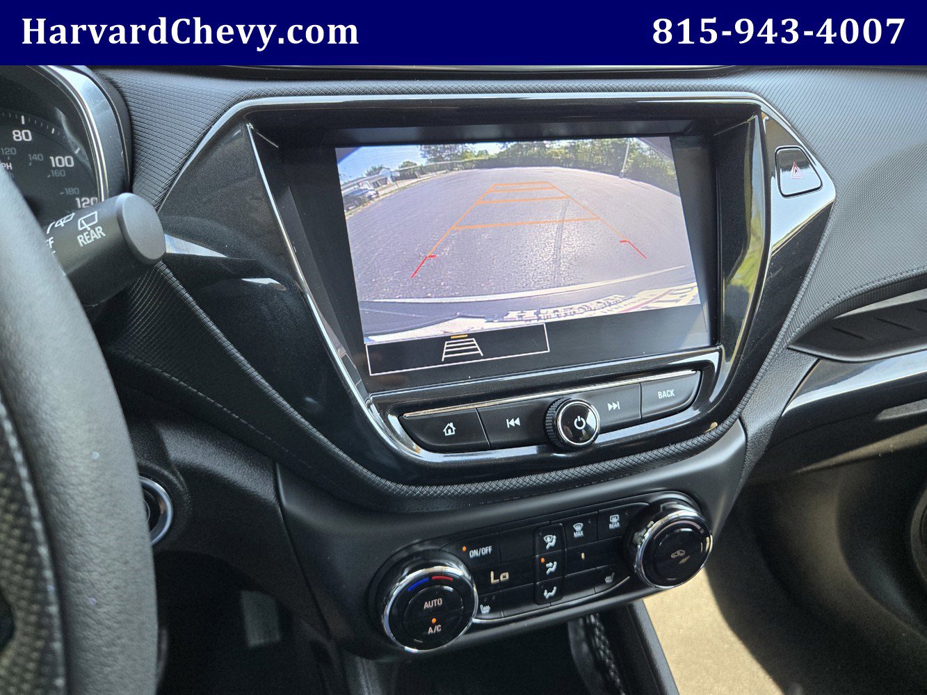 Used 2023 Chevrolet TrailBlazer LT w/ Convenience Package AWD/4WD image 9