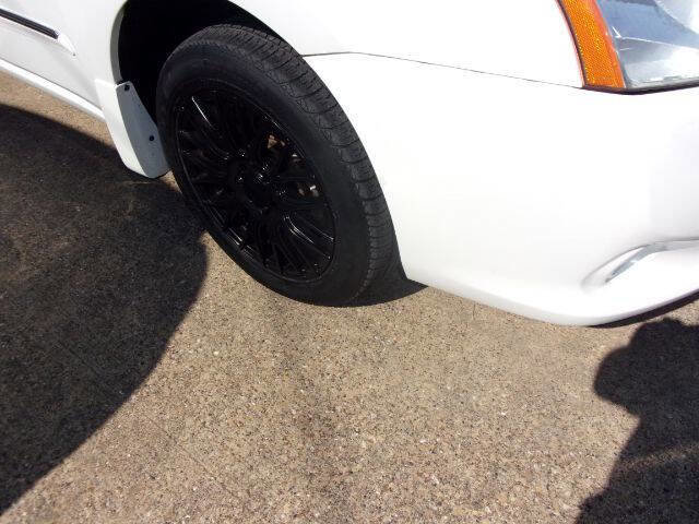 Used 2012 Nissan Sentra 2.0 S FWD image 10