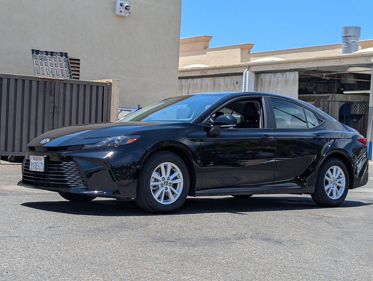 Used 2026 Toyota Camry LE FWD image 11