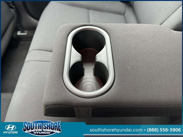 Certified 2025 Hyundai Kona SE image 12