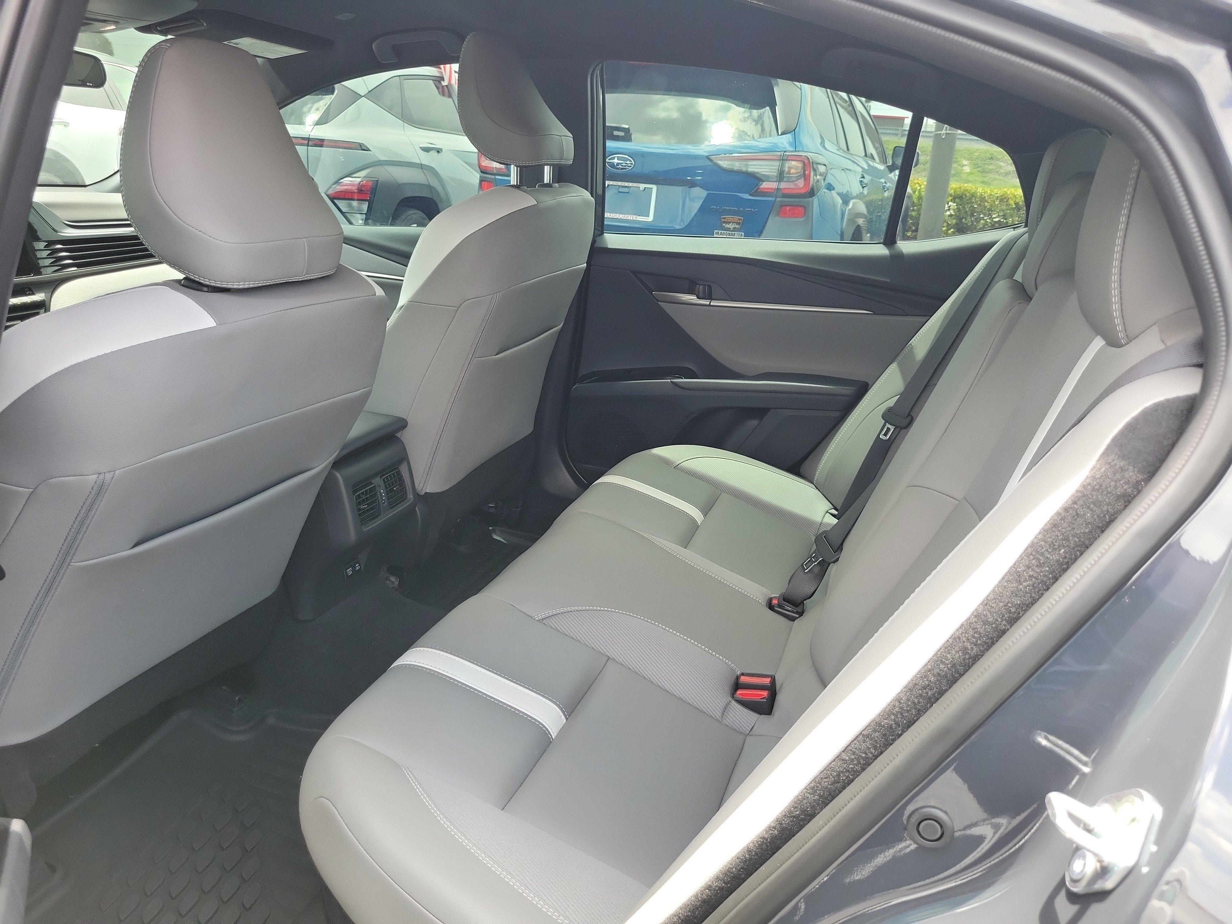 Used 2026 Toyota Camry SE FWD image 17