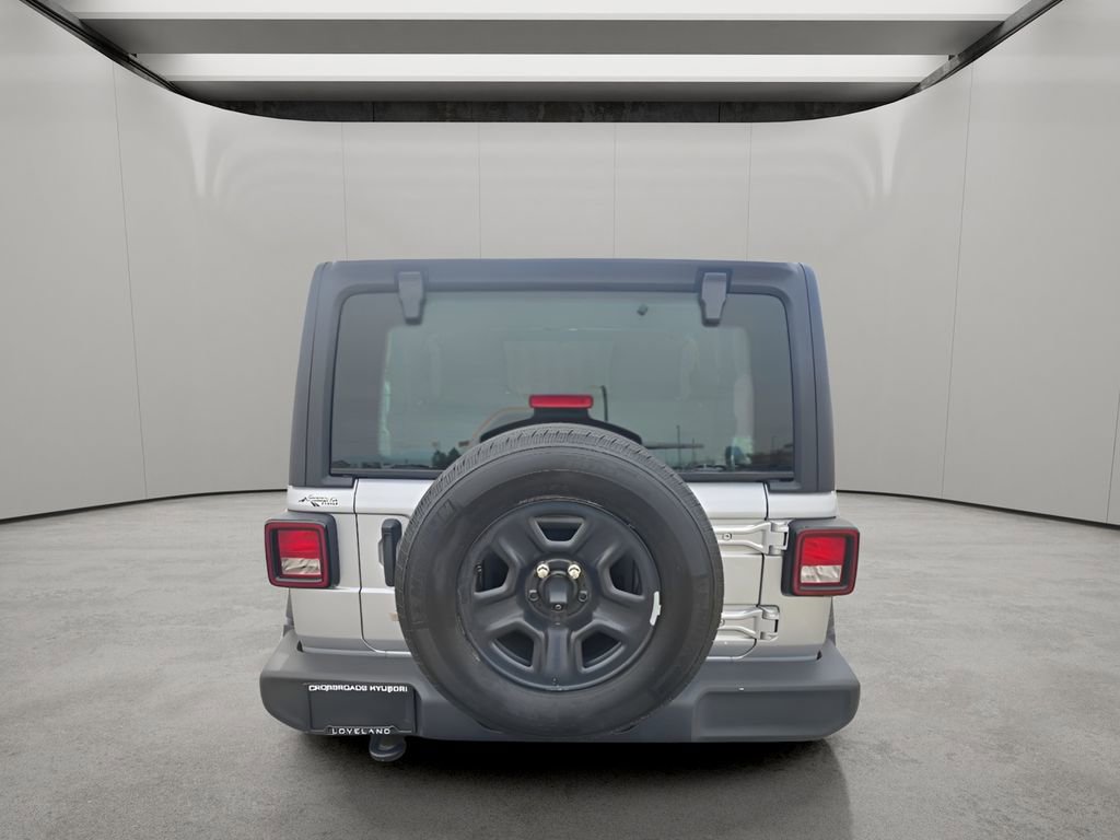 Used 2023 Jeep Wrangler Sport image 4