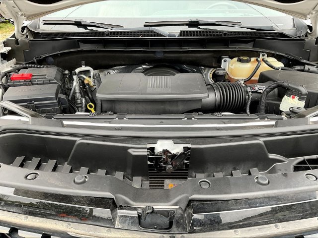 Used 2022 Cadillac Escalade Premium Luxury AWD/4WD image 32