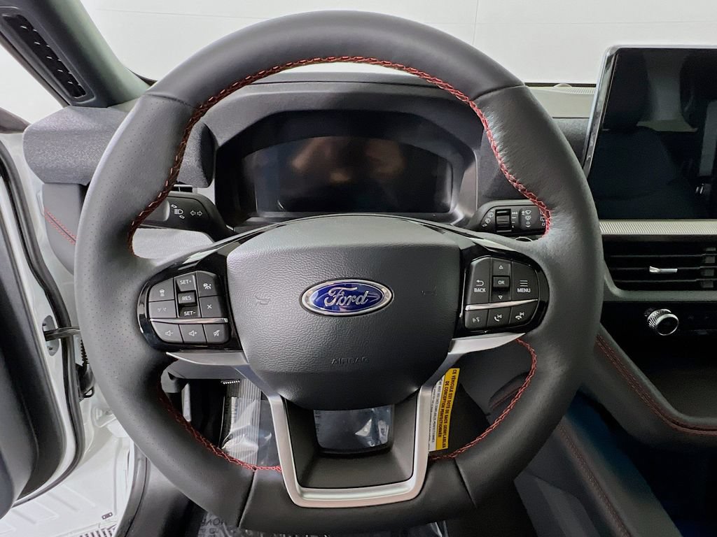 New 2026 Ford Explorer ST-Line w/ ST-Line Street Pack AWD/4WD image 8