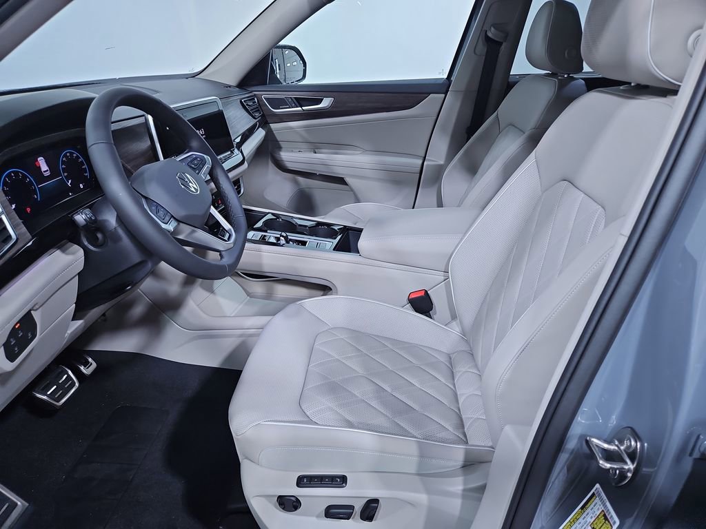New 2026 Volkswagen Atlas SEL Premium R-Line image 9