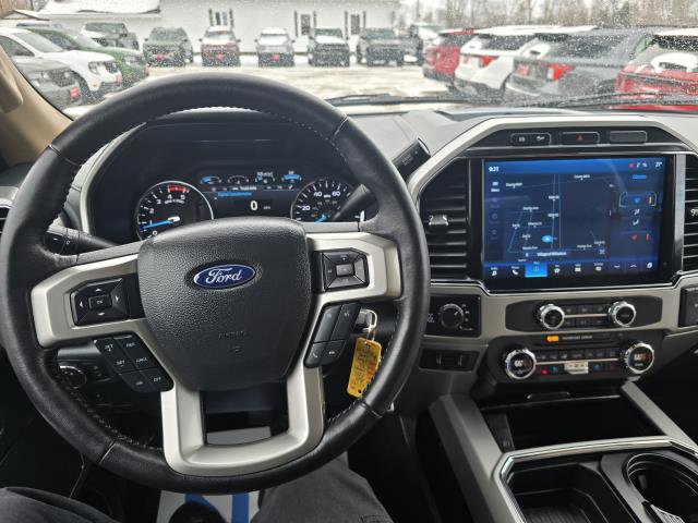 Used 2022 Ford F250 Lariat w/ Chrome Package image 16