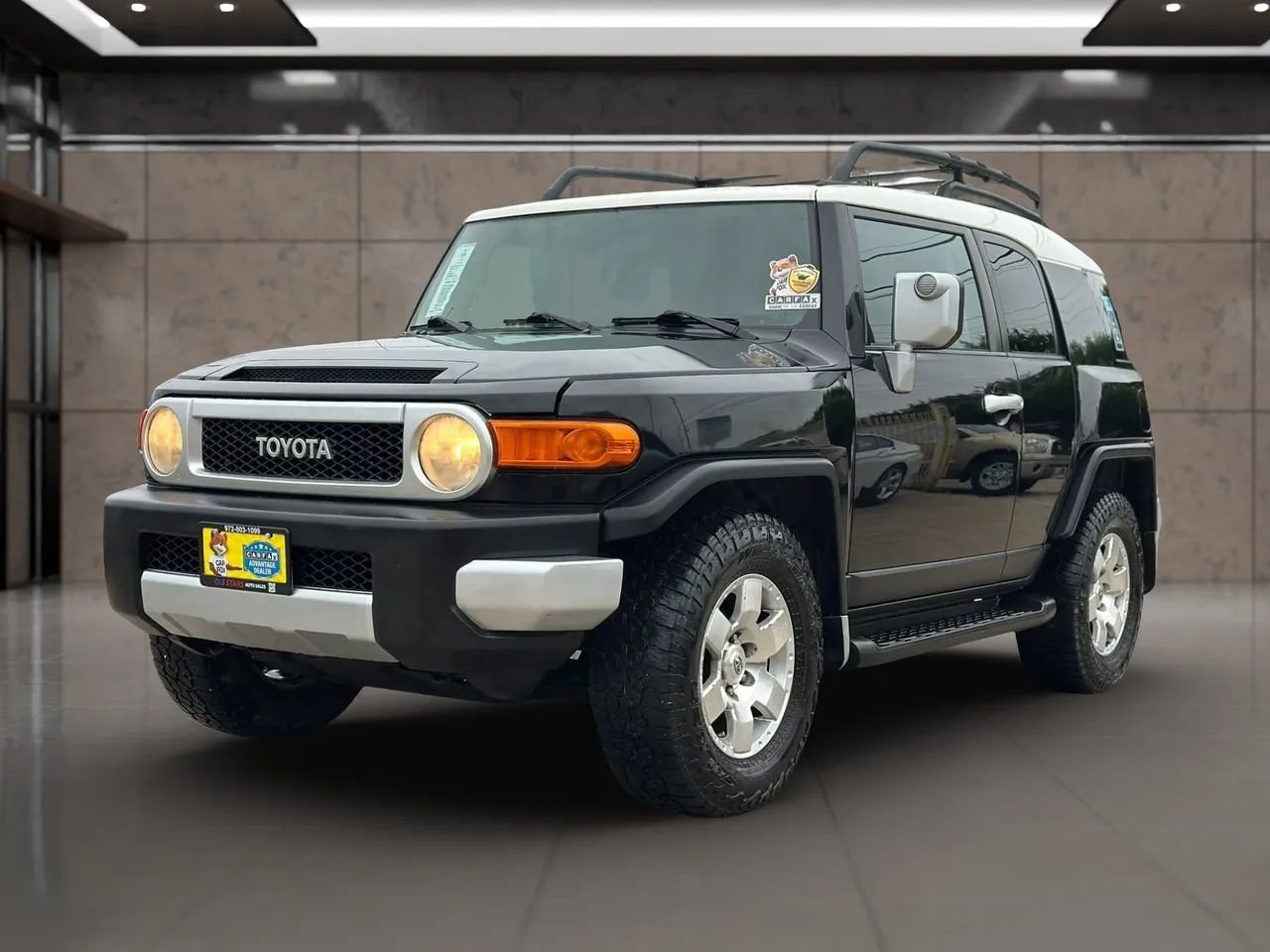 Used 2007 Toyota FJ Cruiser 2WD image 3