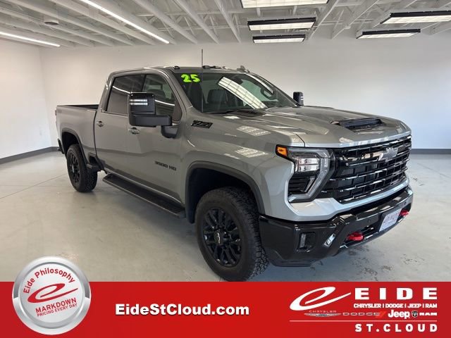 Used 2025 Chevrolet Silverado 3500 LTZ w/ LTZ Plus Package image 1