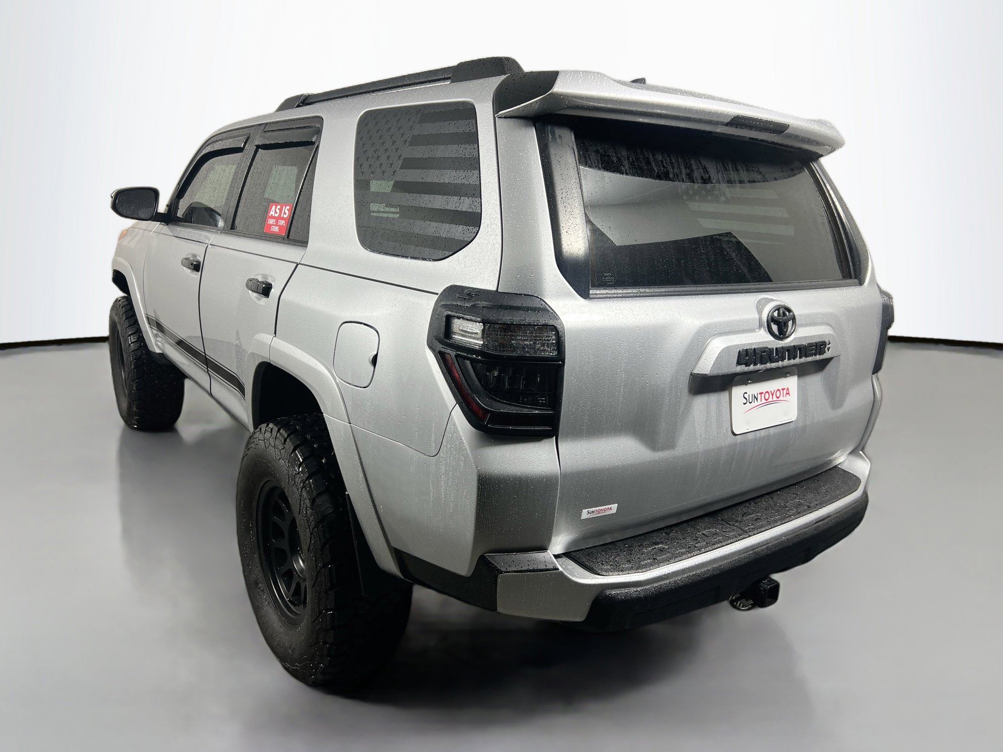 Used 2023 Toyota 4Runner SR5 image 6