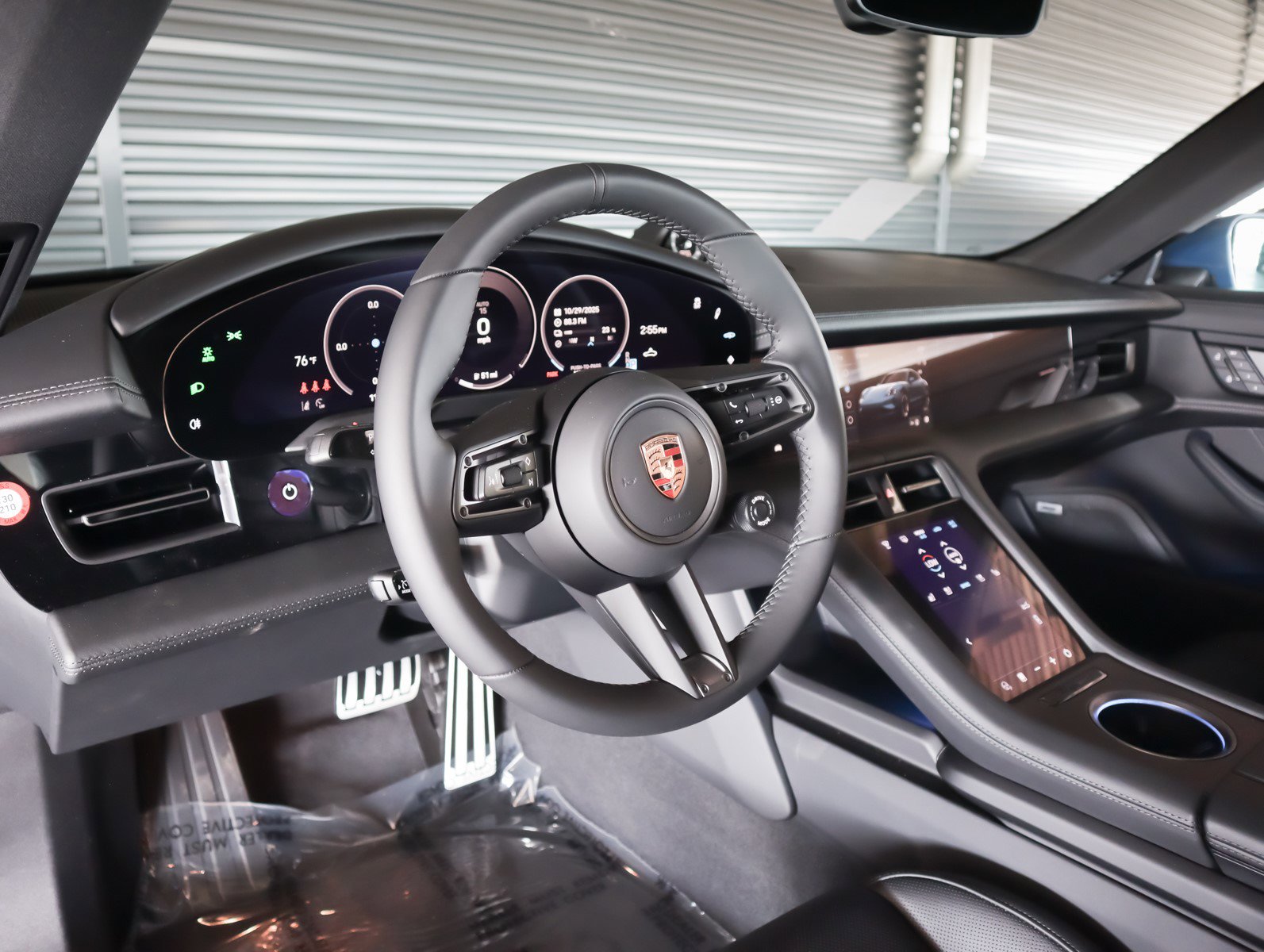 New 2026 Porsche Taycan 4S image 4