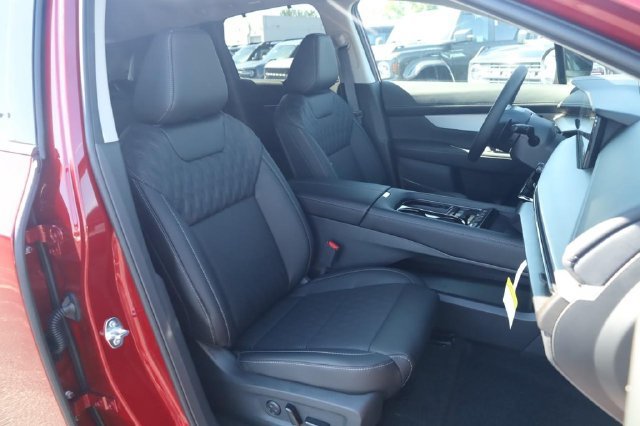 New 2027 Nissan Murano Platinum w/ Cargo Package AWD/4WD image 21