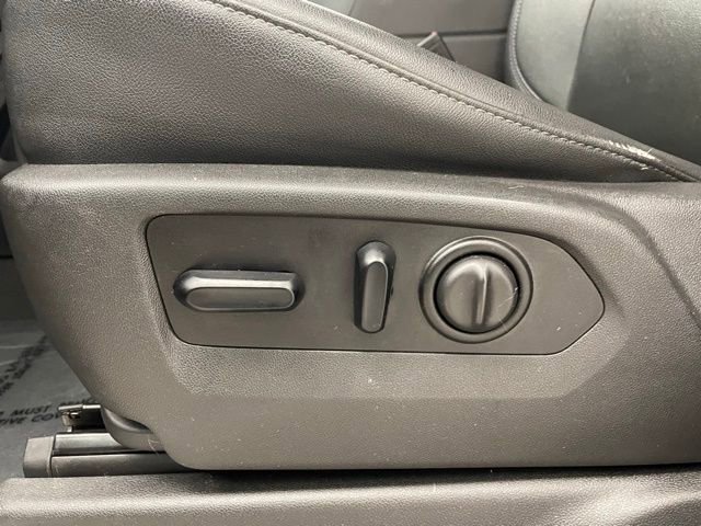 Used 2021 Chevrolet Silverado 1500 LT Trail Boss w/ Convenience Package II image 8