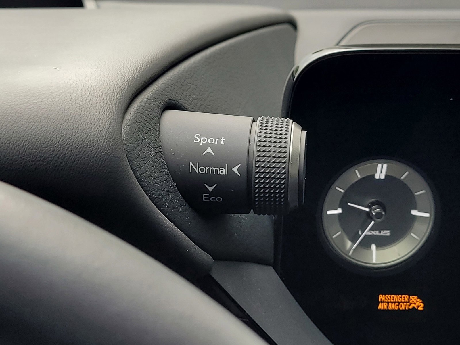 Used 2024 Lexus ES 250 w/ Premium Package image 26